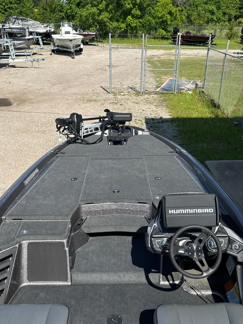 Slide: The Image of Skeeter ZXR20 2025 - 25