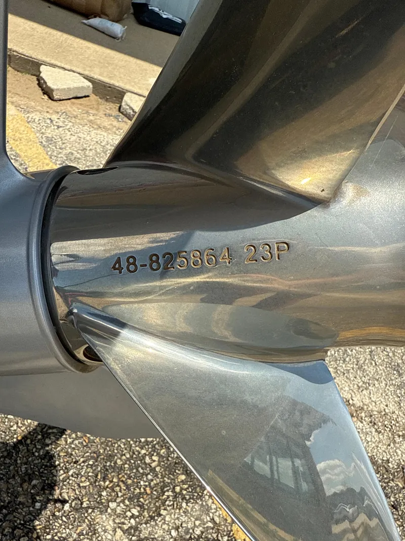 Slide: The Image of Vexus AVX1980 2025 - 12