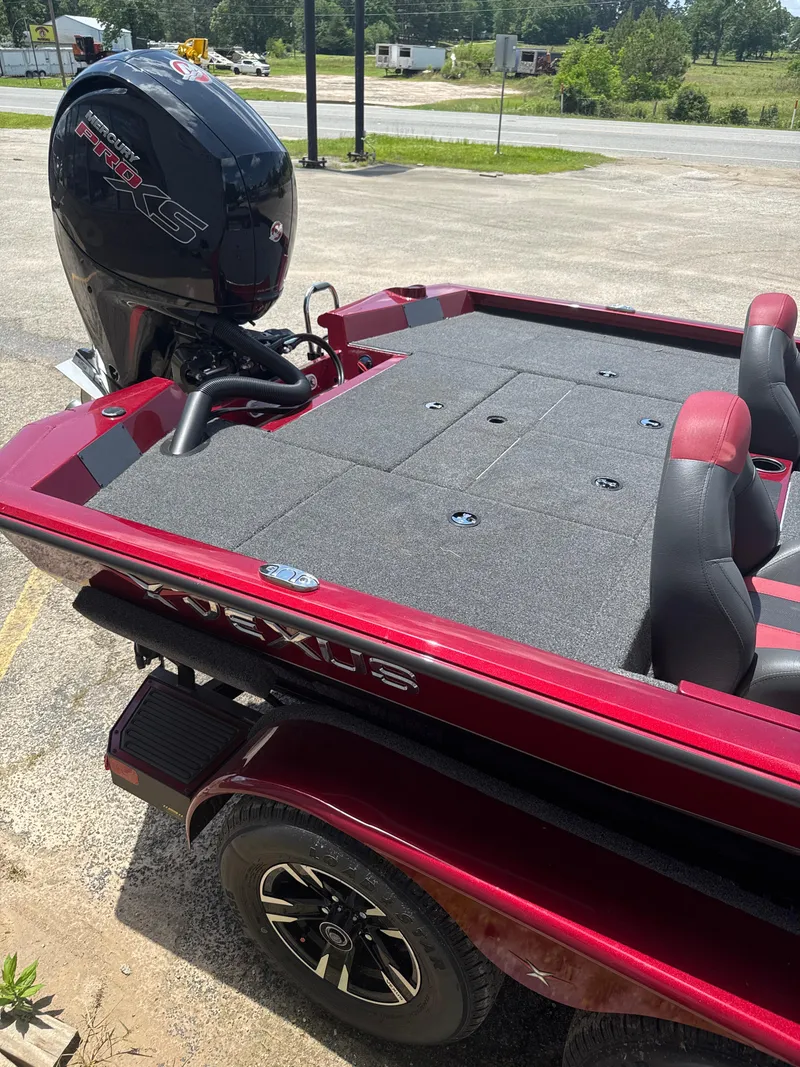 Slide: The Image of Vexus AVX1980 2025 - 15