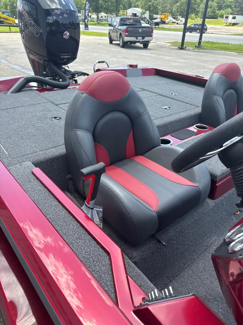 Slide: The Image of Vexus AVX1980 2025 - 17