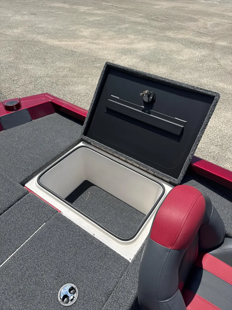 Slide: The Image of Vexus AVX1980 2025 - 31