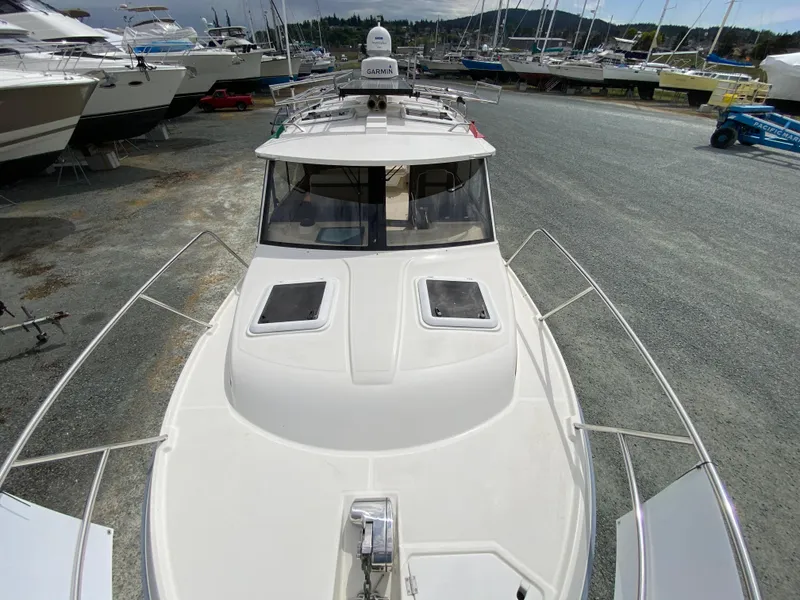 Slide: The Image of Cutwater C-28 2017 - 59