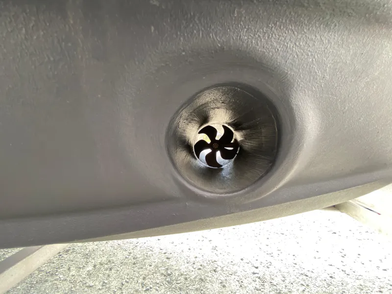 Slide: The Image of Cutwater C-28 2017 - 63