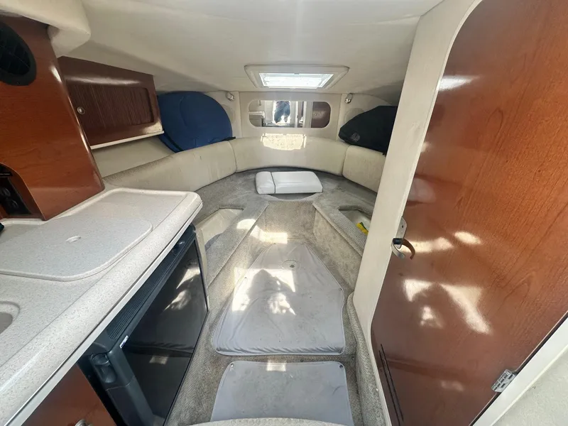 Slide: The Image of Sea Ray 290 Sun Sport 2008 - 12