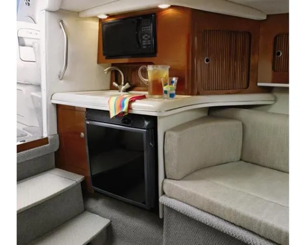 Slide: The Image of Sea Ray 290 Sun Sport 2008 - 25