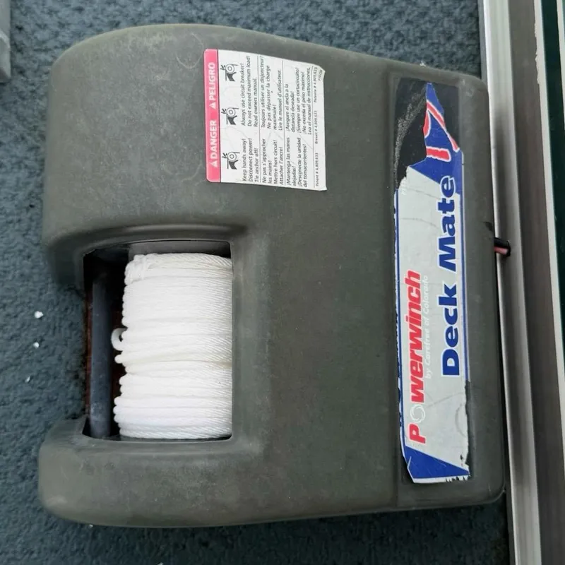 Slide: The Image of Powerwinch Deck Mate on Playbuoy PB Calypso SE 2023, year 2001, with safety instructions. - 14