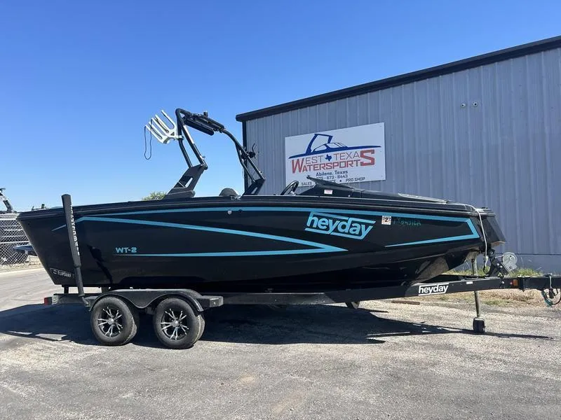 Slide: The Image of Heyday Wake Boats WT-2 2017 - 0