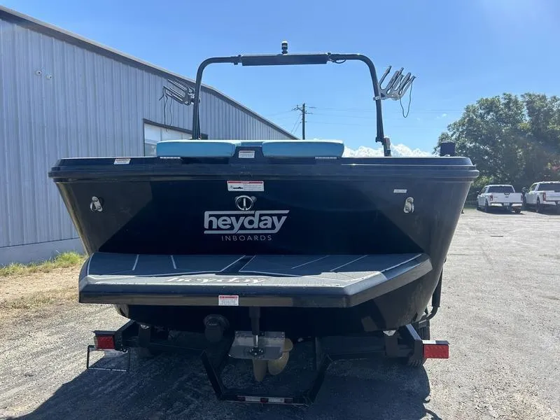 Slide: The Image of Heyday Wake Boats WT-2 2017 - 1