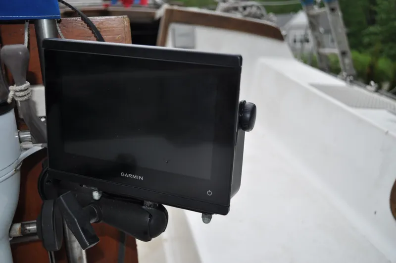 Slide: The Image of Garmin navigation device on 1984 Catalina 36 Tall Rig sailboat deck. - 19