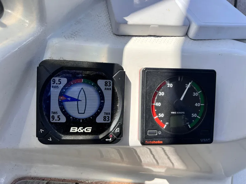 Slide: The Image of Beneteau First 41S5 1990 - 81