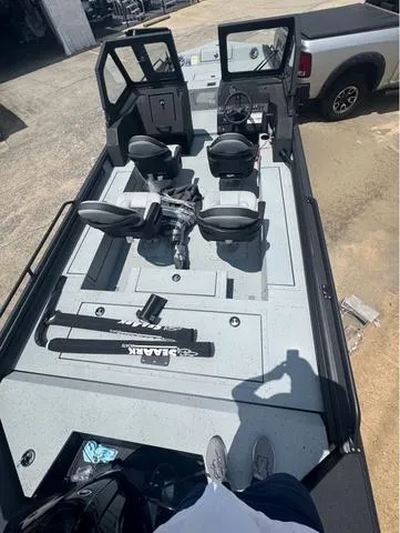 Slide: The Image of SeaArk Procat 240 - Yamaha 250 SHO 2025 - 10