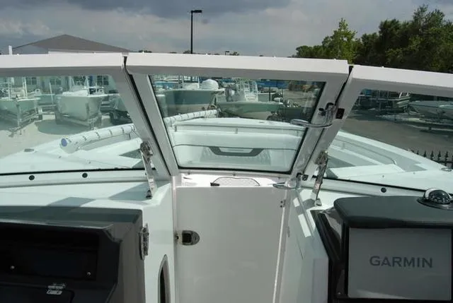 Slide: The Image of Blackfin 302DC 302 DC 302 Dual Console 2024 - 19