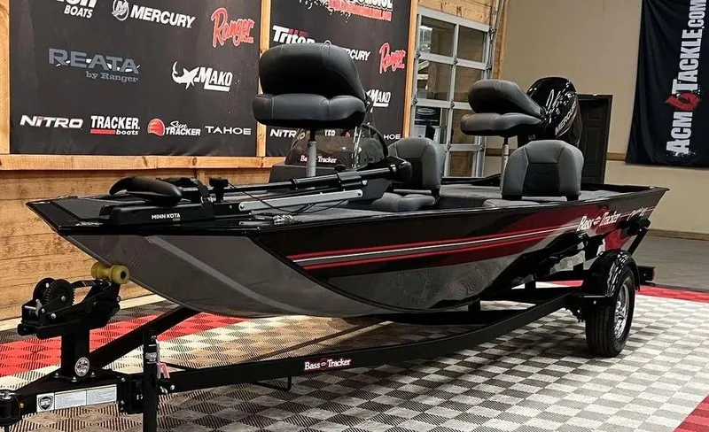 Slide: The Image of 2025 Tracker BASS TRACKER® Classic XL boat on display in showroom. - 4