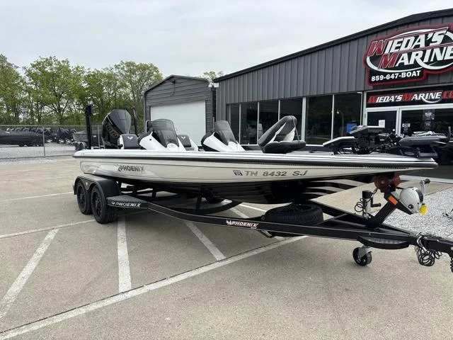 Slide: The Image of 2020 Phoenix 920 Elite boat on trailer at Weda's Marine dealership. - 12