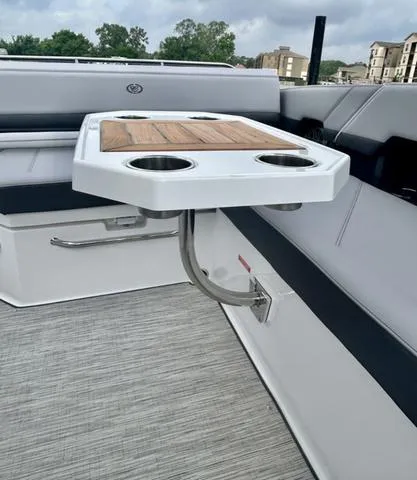 Slide: The Image of Cobalt R8 2025 - 43