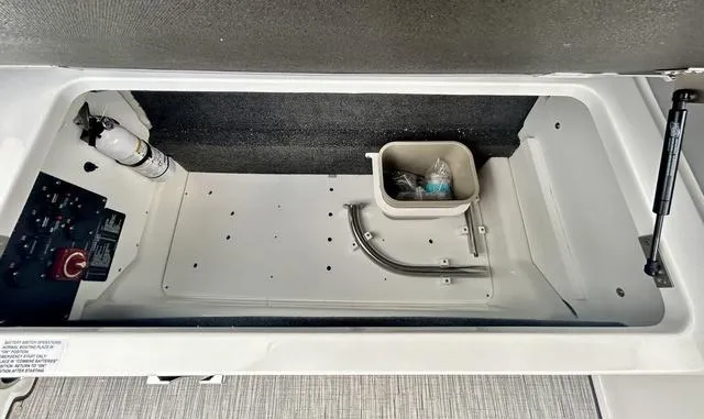 Slide: The Image of Cobalt R8 2025 - 45