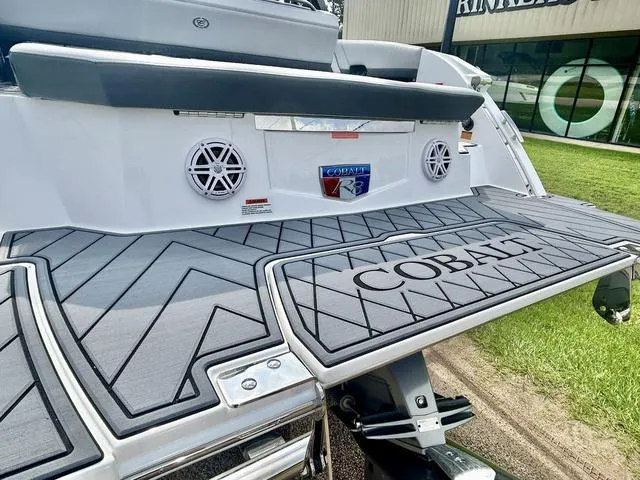 Slide: The Image of Cobalt R8 2025 - 8