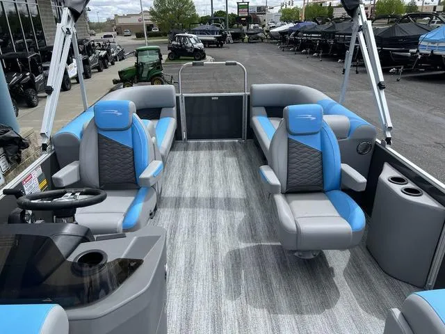 Slide: The Image of Bennington 22 SSR EXP 2025 - 22