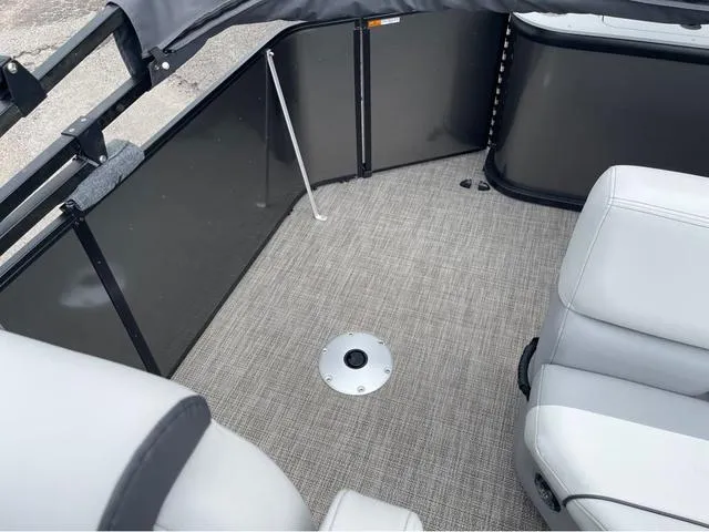 Slide: The Image of G3 Select 20F 2025 - 11