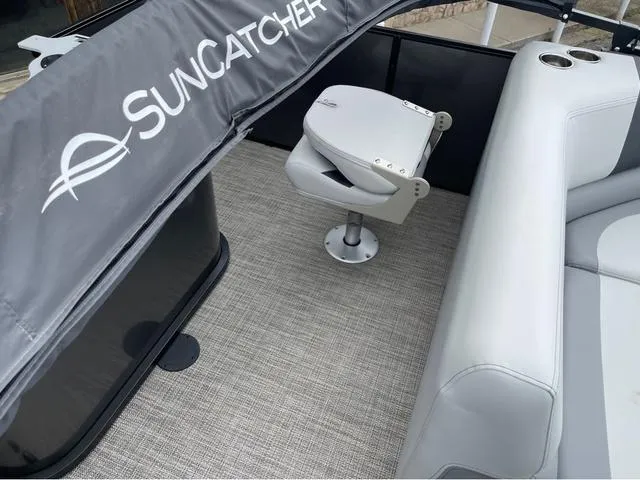 Slide: The Image of G3 Select 20F 2025 - 12