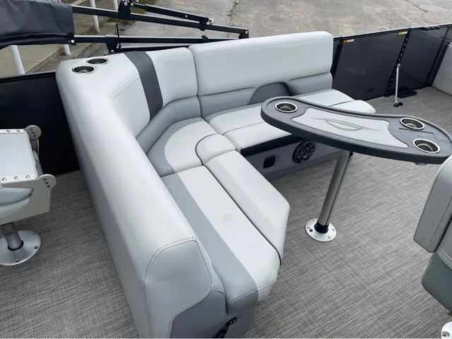 Slide: The Image of G3 Select 20F 2025 - 14