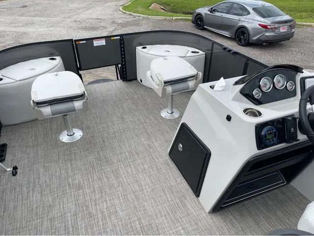 Slide: The Image of G3 Select 20F 2025 - 17