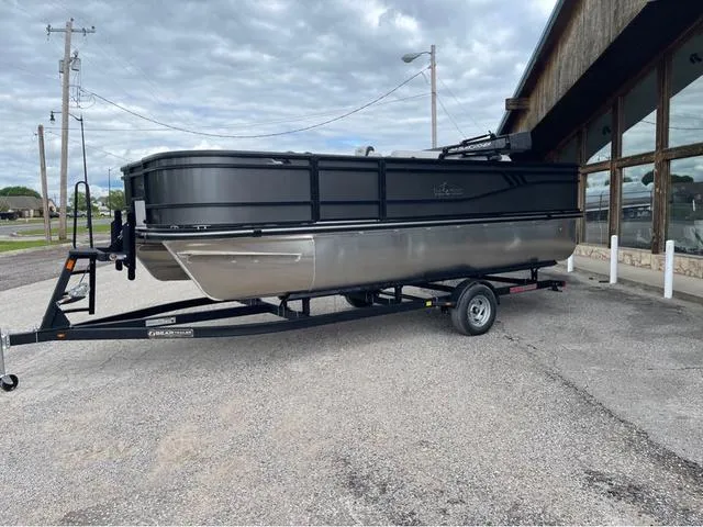 Slide: The Image of G3 Select 20F 2025 - 2