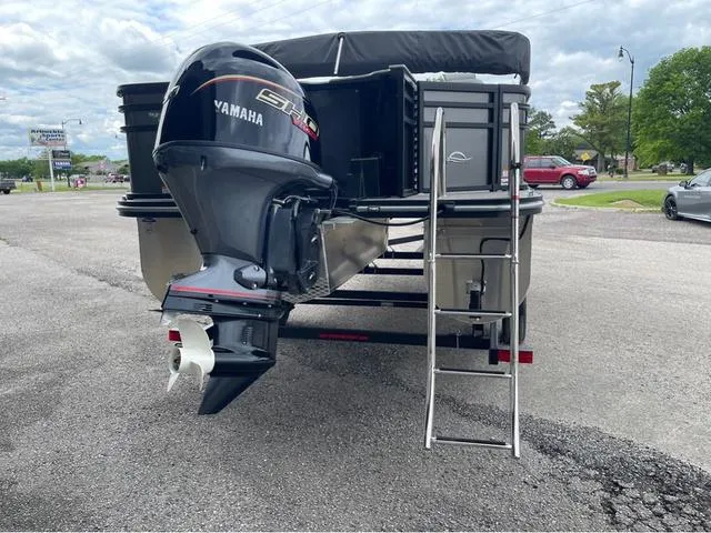 Slide: The Image of G3 Select 20F 2025 - 5