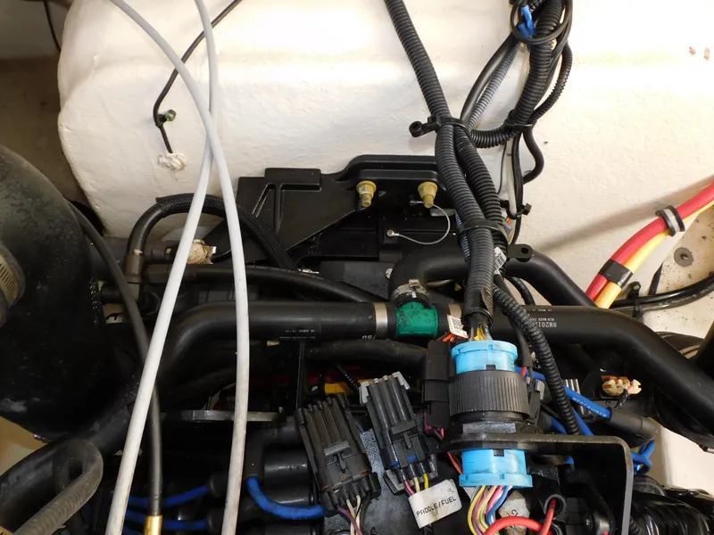 Slide: The Image of Monterey 260 SCR 2011 - 137