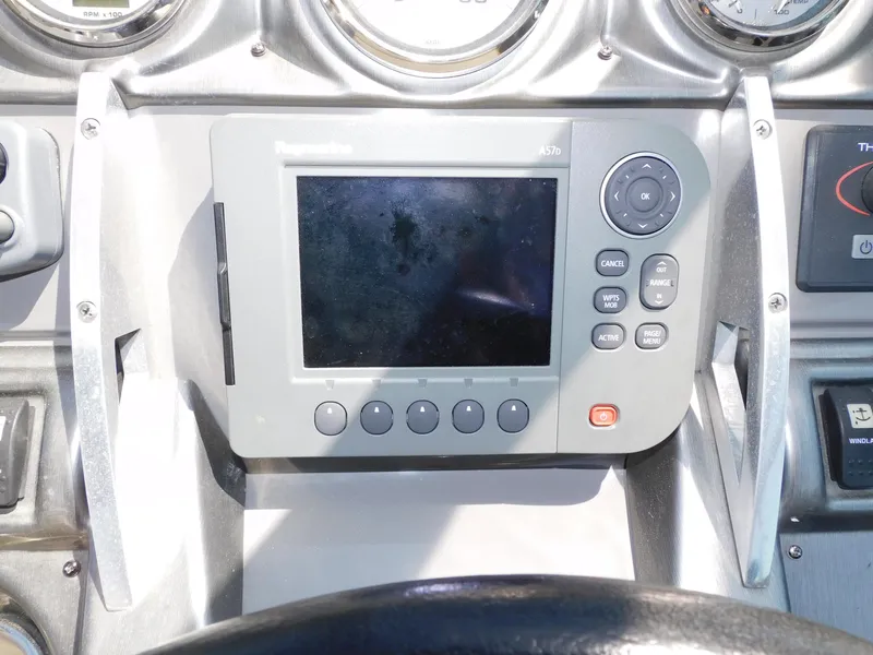 Slide: The Image of Monterey 260 SCR 2011 - 67