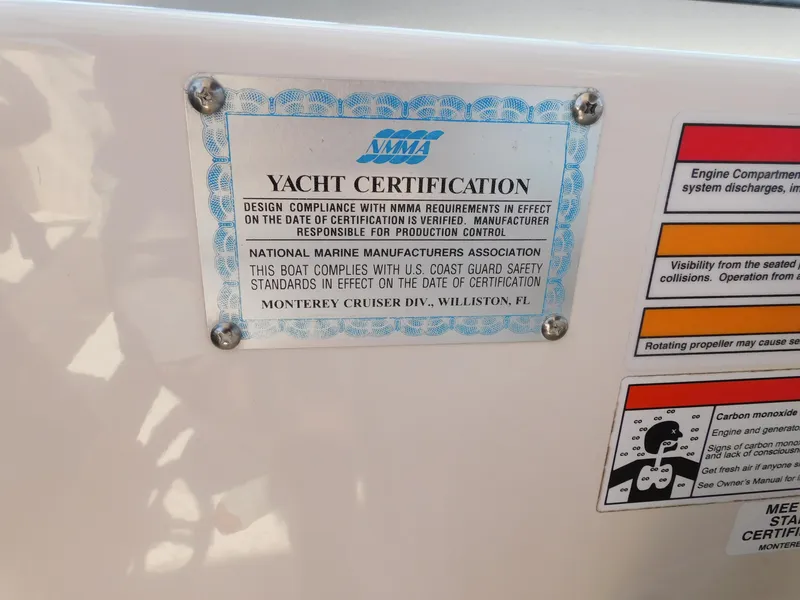 Slide: The Image of Monterey 260 SCR 2011 - 73