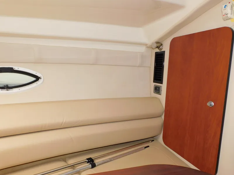 Slide: The Image of Monterey 260 SCR 2011 - 84