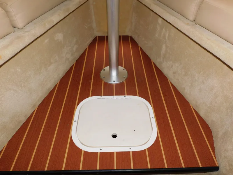 Slide: The Image of Monterey 260 SCR 2011 - 92