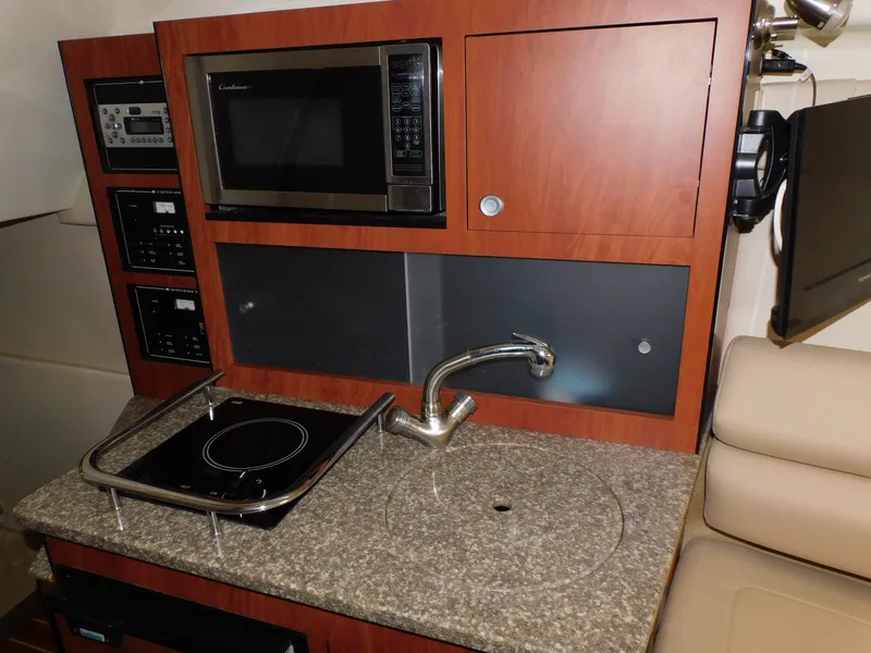 Slide: The Image of Monterey 260 SCR 2011 - 96