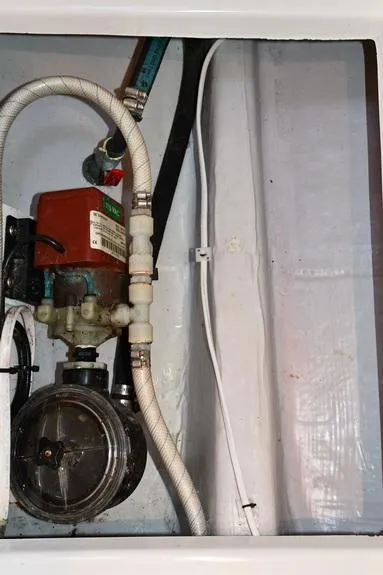 Slide: The Image of Fountaine Pajot Mahe 36 Evolution 2014 - 82