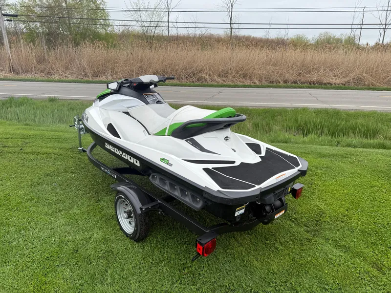 Slide: The Image of Sea-Doo GTI 130 2013 - 2