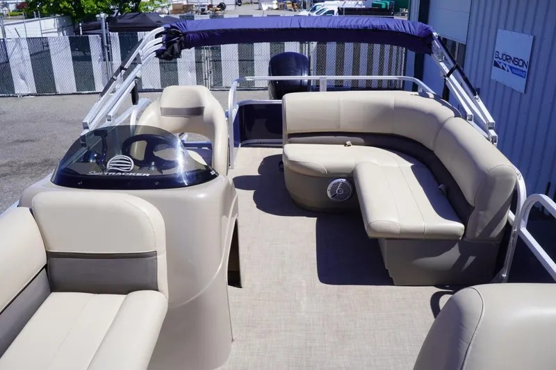 Slide: The Image of 2022 Sun Tracker Party Barge 18 DLX pontoon boat with spacious seating and modern design. - 14