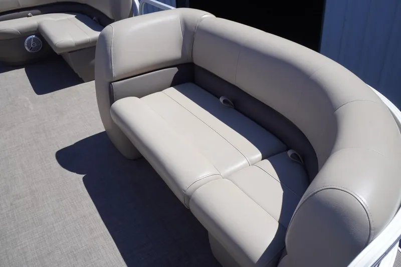 Slide: The Image of 2022 Sun Tracker Party Barge 18 DLX, beige seating, spacious and comfortable design. - 26