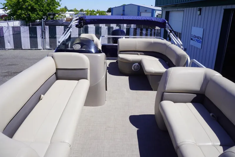 Slide: The Image of 2022 Sun Tracker Party Barge 18 DLX with spacious seating and modern design. - 30