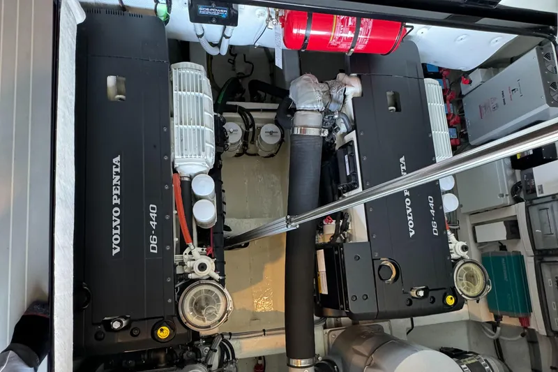 Slide: The Image of Engine room of a 2019 VanDutch 40 yacht with Volvo Penta D6-440 engines. - 17