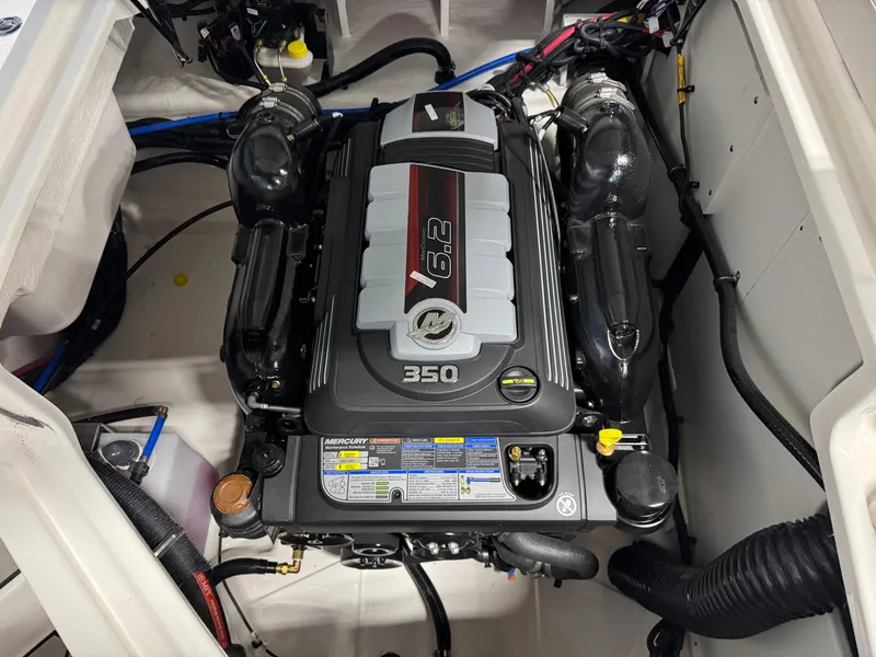 Slide: The Image of Engine compartment of 2026 Sea Ray SDX 270 with Mercury 6.2L 350 HP engine. - 8