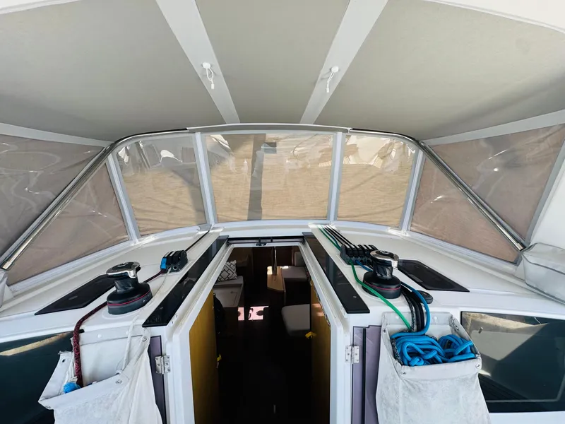 Slide: The Image of Beneteau Oceanis 41.1 cockpit view, showcasing winches and storage, 2020 model. - 24