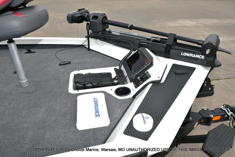 Slide: The Image of 2025 Ranger RT198P Cup Equipped boat with Lowrance electronics and trolling motor. - 27