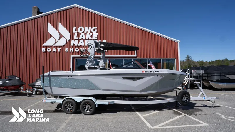 Slide: The Image of Nautique S23 2024 - 1