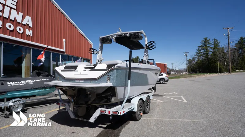 Slide: The Image of Nautique S23 2024 - 8