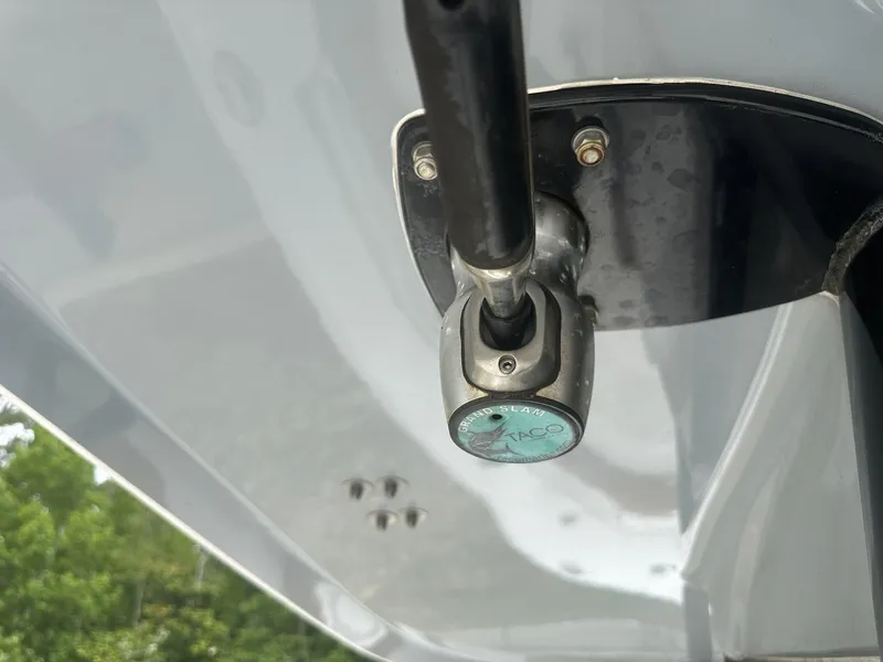 Slide: The Image of Close-up of a 2020 Sea Hunt Gamefish 30 boat component, featuring a Taco Grand Slam mount. - 31