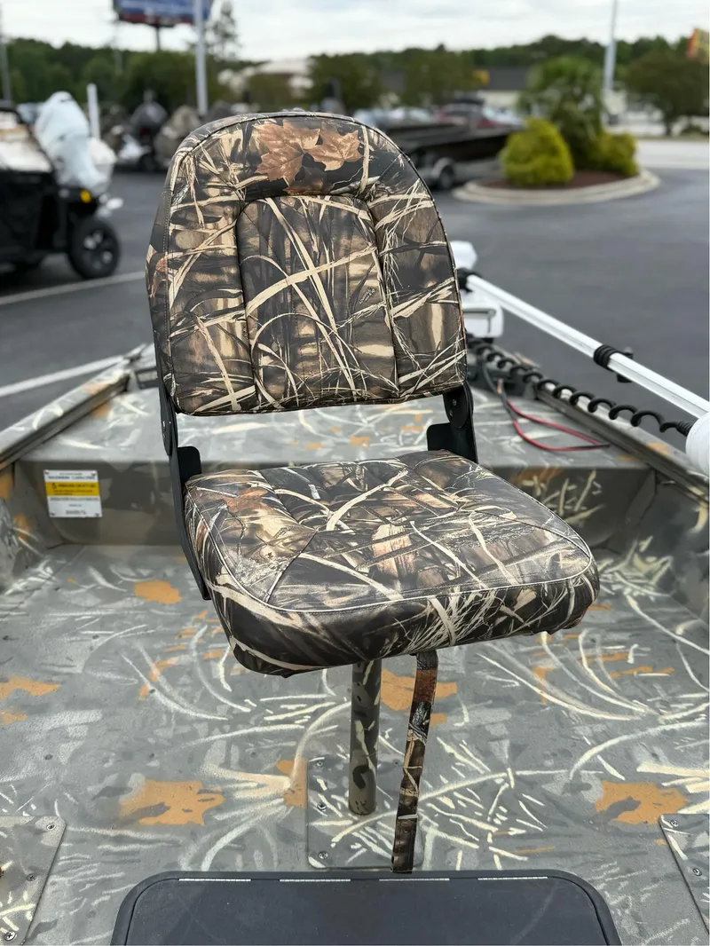 Slide: The Image of 2022 War Eagle 961 Blackhawk boat seat with camouflage pattern. - 28