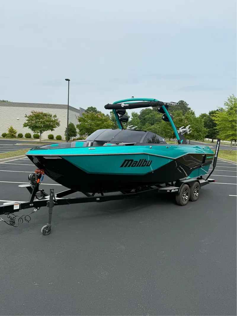 The Image of Malibu Wakesetter 25 LSV 2023 - 1