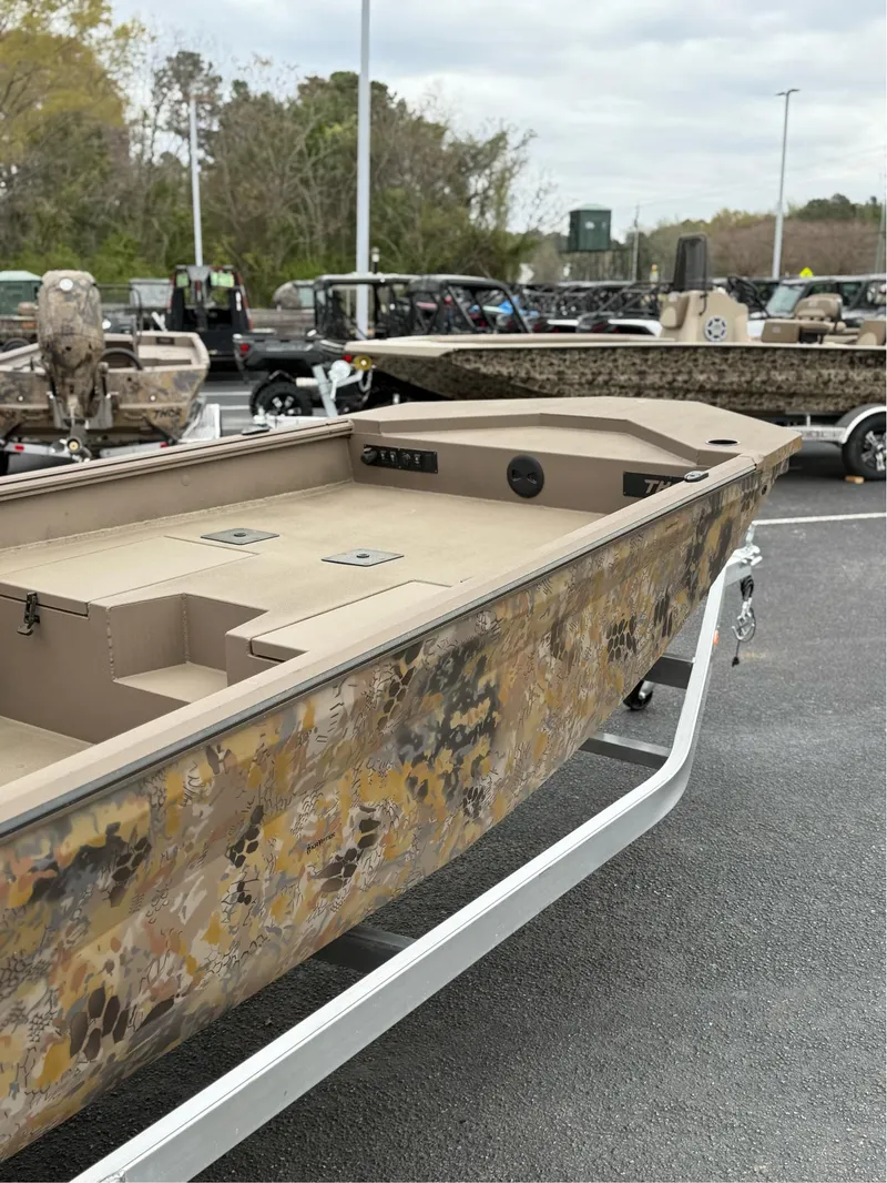 Slide: The Image of Thor LAKE HAMMER 1860 TILLER 2025 - 4