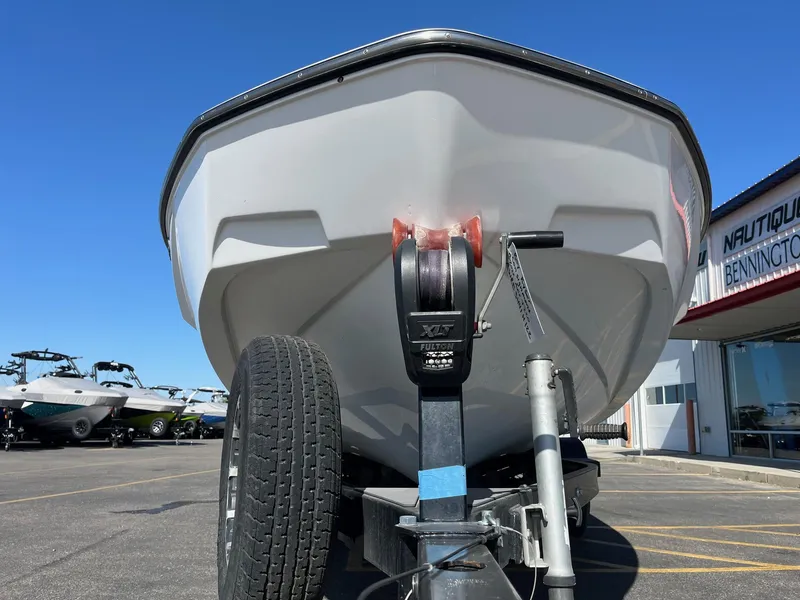 Slide: The Image of Axis T220 2022 - 12